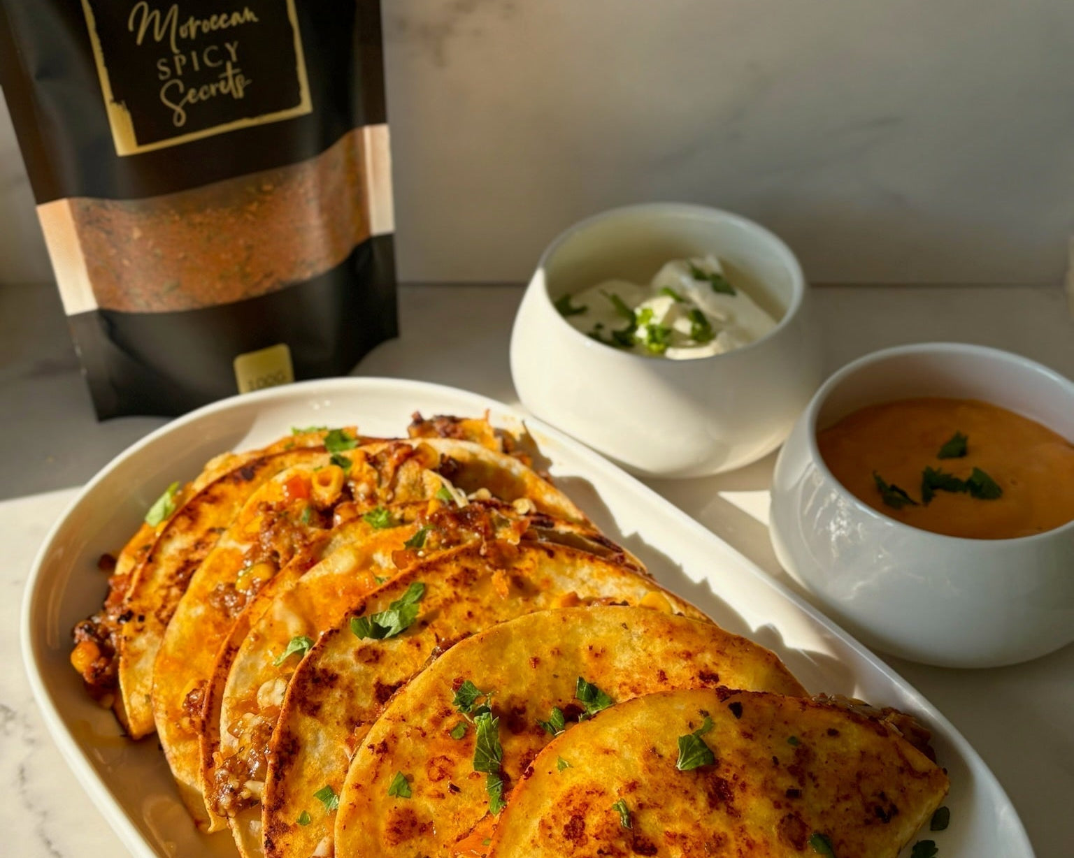 Mini quesadilla's met kefta van Moroccan Spicy Secrets