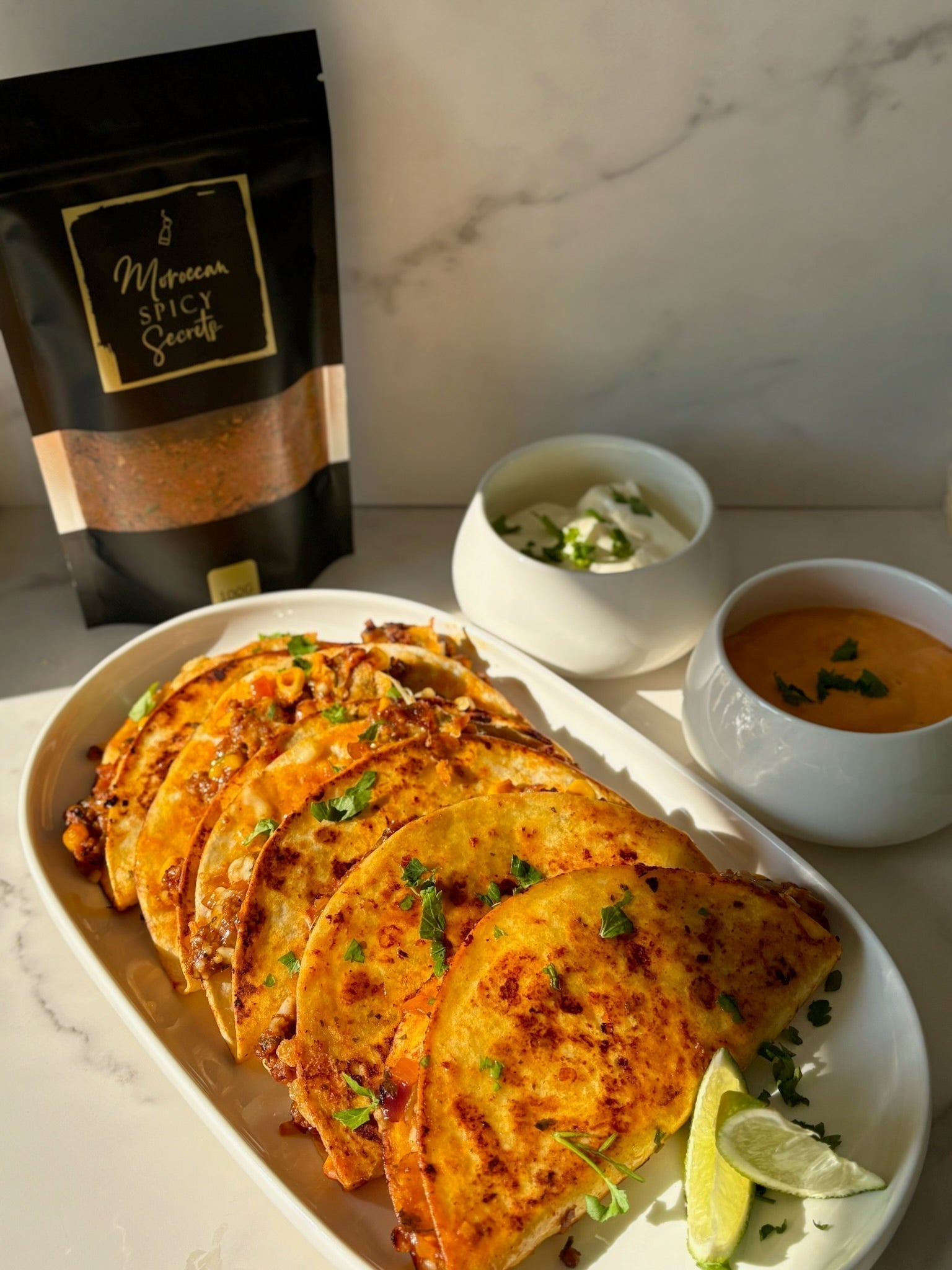 Mini quesadilla's met kefta van Moroccan Spicy Secrets