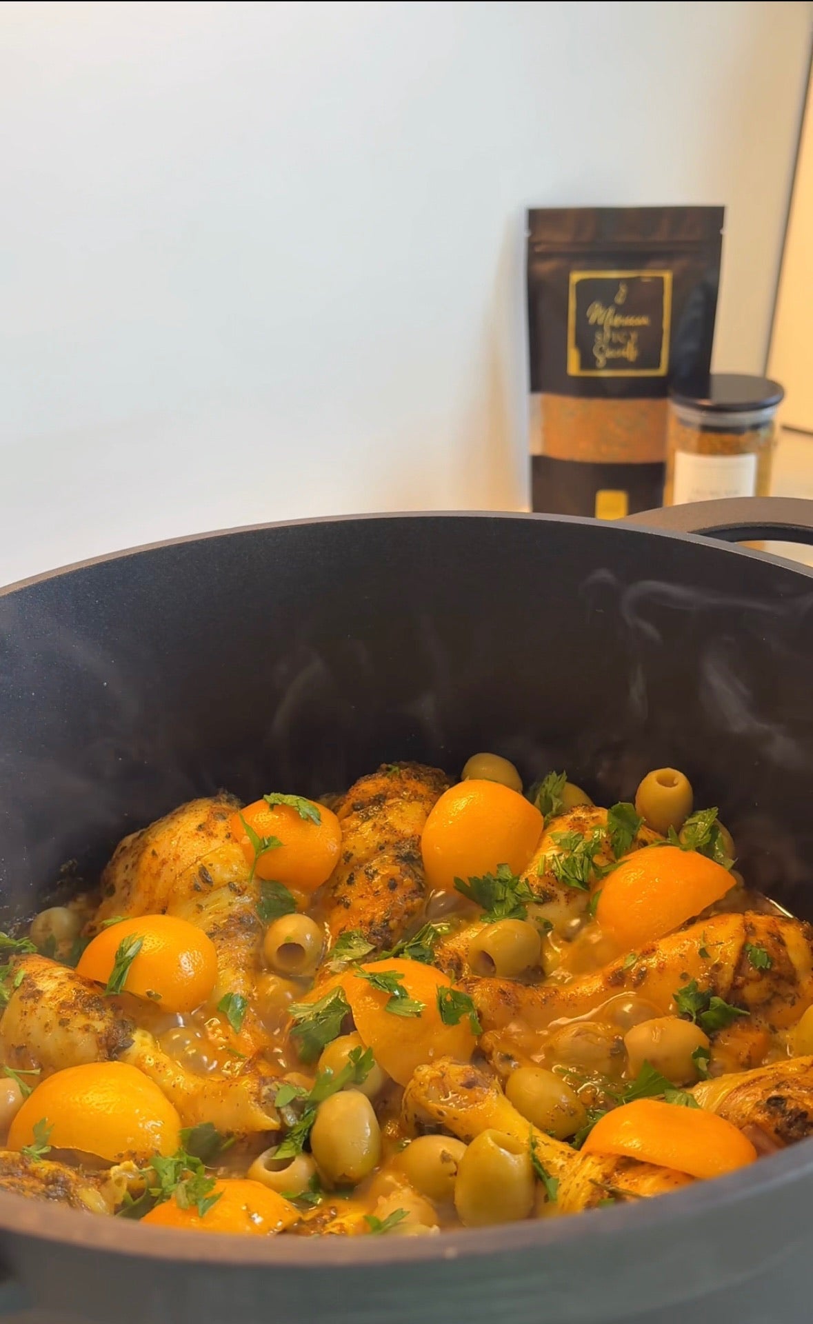 Tajine kip met citroen van Moroccan Spicy Secrets
