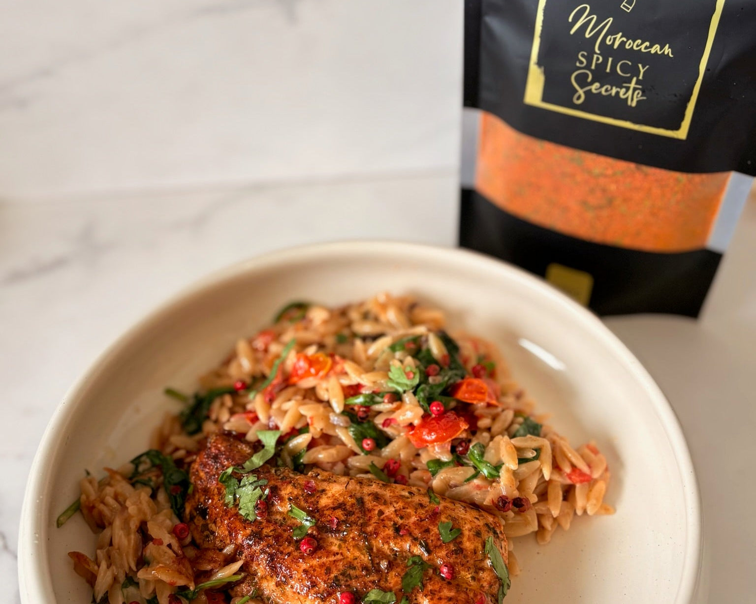 Orzo met groenten en zalm van Moroccan Spicy Secrets