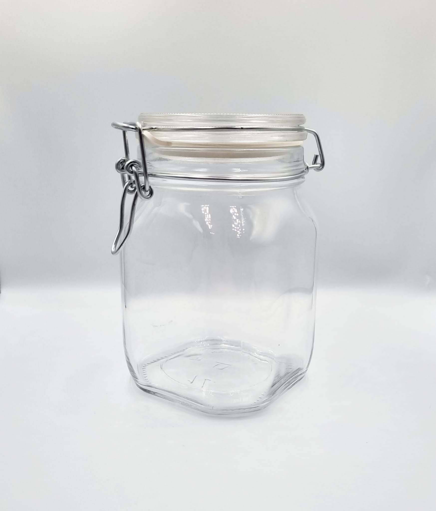 Tea storage jar